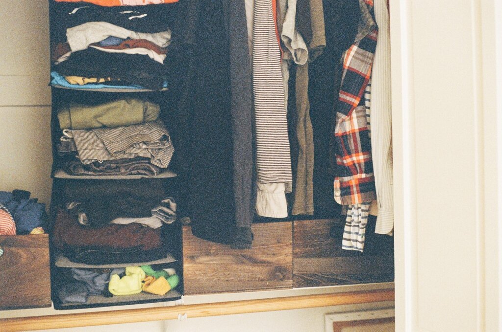 closet dead space below hanging shirts