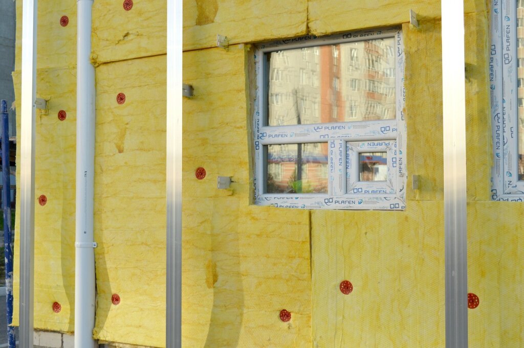 window thermal insulation film installation summer apartment